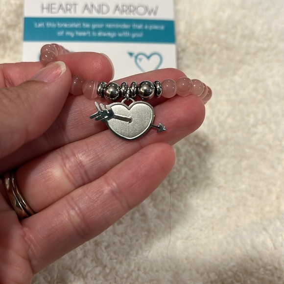 Heart and Arrow T. Jazelle HELP collection - Picture 3 of 5